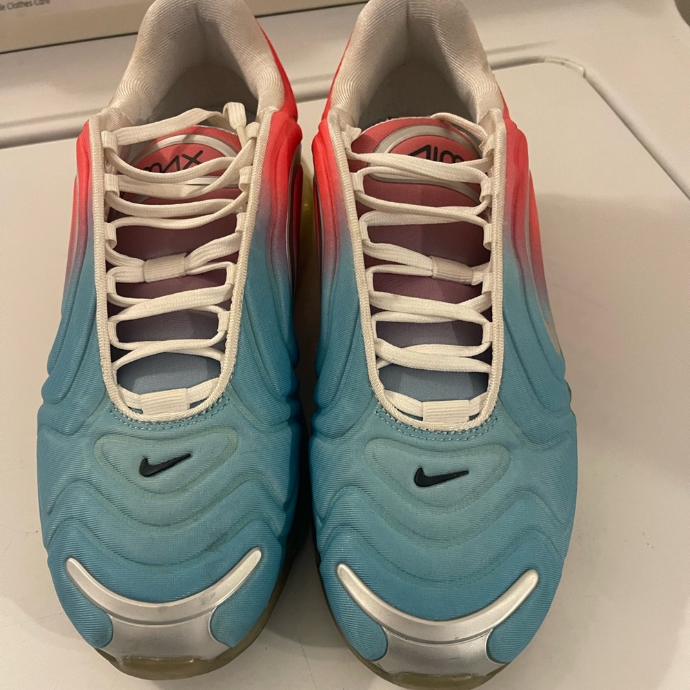 Nike Air max Size 9.5 gently used
